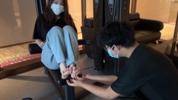 元子(yuki)健身房被公开挠痒！大型社死现场